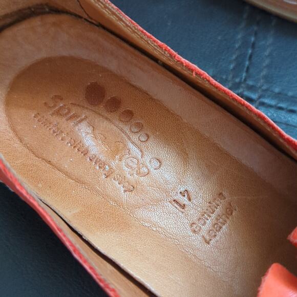 Spring Step Berna Soft Orange Leather Boho Artistic Lagenlook Vamp Tie Loafers - Picture 6 of 6